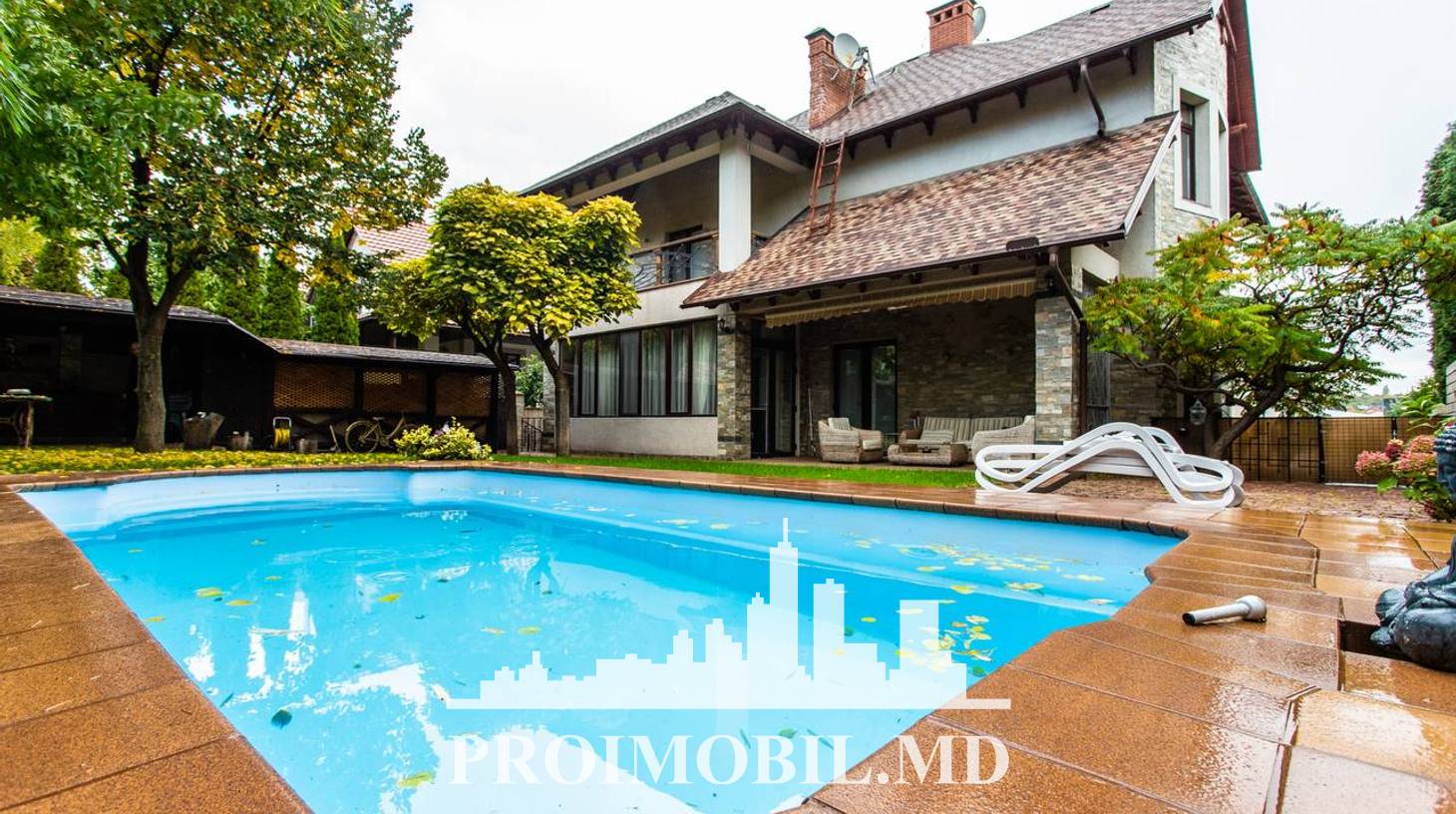 https://images.proimobil.md/oouU7zzLQhVywp4xNsS3GROT2DpiDkTphnG-LgKVxm4/watermark:0.75:so:0:30:0.39/resize:fill:1460:816:1/gravity:ce/bG9jYWw6Ly8vZXN0YXRlL2xyLzI0NmM3ZGUzLTYyNjctNGU0Ni05MGZmLWM0ODc1ODIxOWI1NC5qcGVn