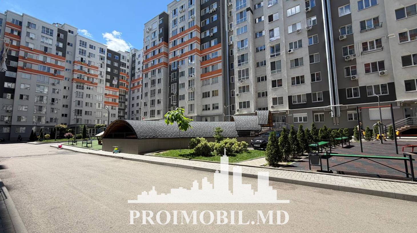 https://images.proimobil.md/oqjIGJvVIZy2LVLTNud5OaOMauhuZvcDMXxFatj3u_E/watermark:0.75:so:0:30:0.39/resize:fill:1460:816:1/gravity:ce/bG9jYWw6Ly8vZXN0YXRlL2xyL2FjY2UwOThhLWMwMzAtNDFhYi04NmY5LTRkODdjOTkwN2ZiOS5qcGVn