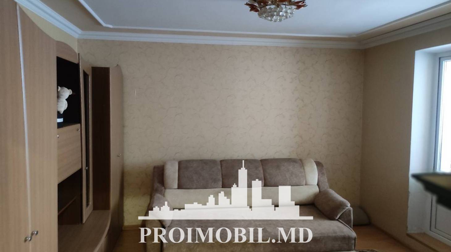 https://images.proimobil.md/oqwuCakM9PpZy04E3uo57ZFzH8nP1DqcpRoDpAfk_mc/watermark:0.75:so:0:30:0.39/resize:fill:1460:816:1/gravity:ce/bG9jYWw6Ly8vZXN0YXRlL2xyL2I5M2JjYTQ2LWM0NmEtNDhlMS04NTI5LWE1ZTY4MTZlYTExZi5qcGVn