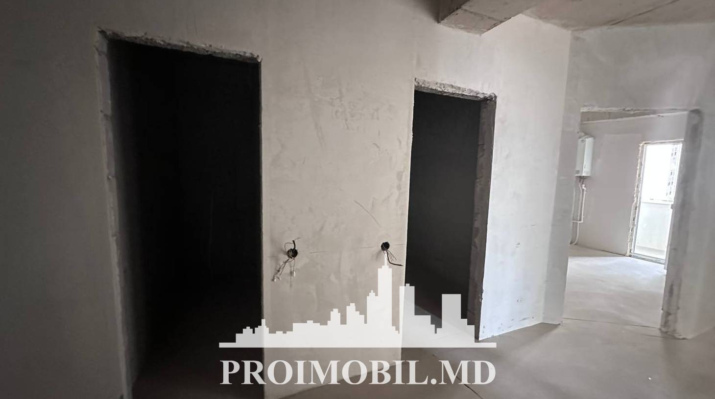 https://images.proimobil.md/orGgAD7bToCUhGuQmJMm-ppZ-a-g08e3wRuoh-1Hssk/watermark:0.75:so:0:30:0.39/resize:fill:1460:816:1/gravity:ce/bG9jYWw6Ly8vZXN0YXRlL2xyLzQ4MWEzYTQyLTViZWYtNDcwNC04Mzk2LTM5MmNmZDAyM2EwYi5qcGVn