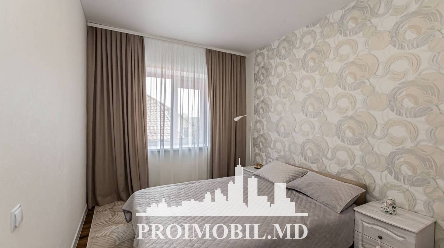 https://images.proimobil.md/ot6Wa72lFakC-89jdiyfbXuc4iF7fhokwBYlFUhF4cA/watermark:0.75:so:0:30:0.39/resize:fill:1460:816:1/gravity:ce/bG9jYWw6Ly8vZXN0YXRlL2xyLzMzODY0Nzg3LWNlMmQtNDZiYy05MDA3LWNmYWFiODNlNzc3ZC5qcGVn