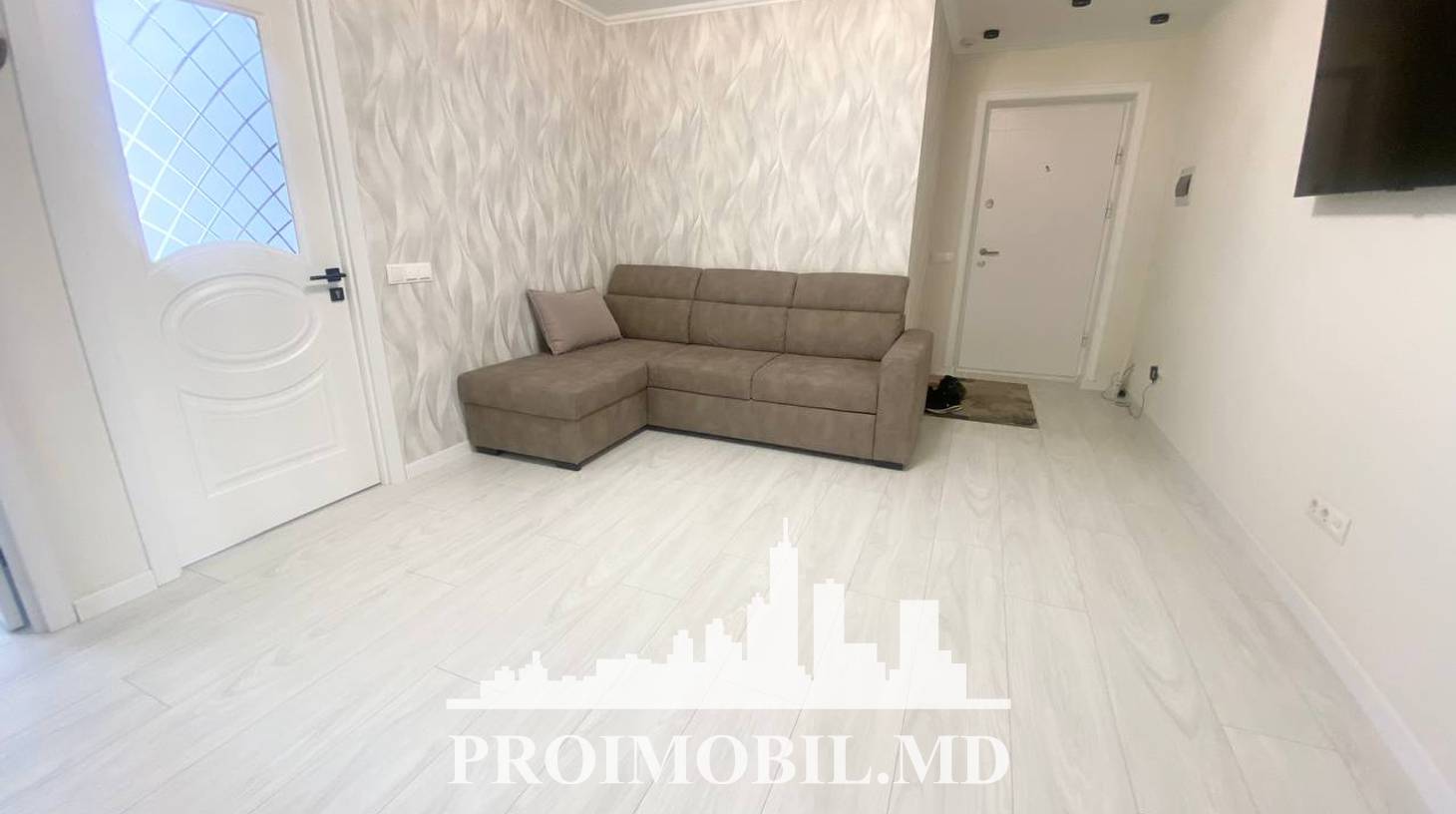 https://images.proimobil.md/ow7HFtHMI4ufS6_9m_JYi711MgCMAaixGzK5UVI3eB0/watermark:0.75:so:0:30:0.39/resize:fill:1460:816:1/gravity:ce/bG9jYWw6Ly8vZXN0YXRlL2xyLzc0OGE0NDdhLWU2ZjQtNDI3MC1iODBmLWZkYjBmZGQ2ZDFiMy5qcGVn