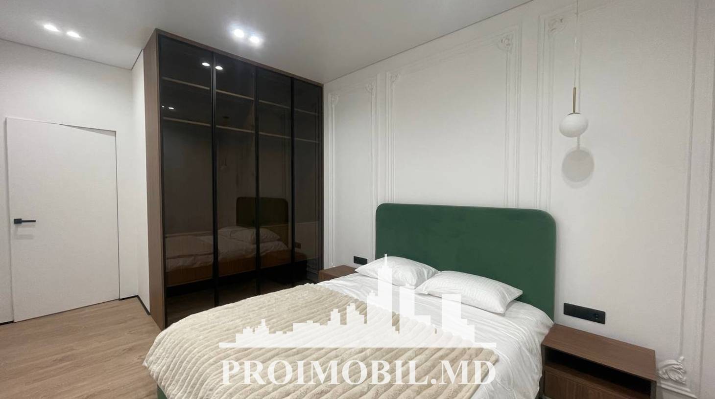 https://images.proimobil.md/oySoq6KlS_5FA1EPNybmeGLZSPkDvfzrxo4c2-rlh6w/watermark:0.75:so:0:30:0.39/resize:fill:1460:816:1/gravity:ce/bG9jYWw6Ly8vZXN0YXRlL2xyLzg2NjdjMTQ1LTc2ZTgtNGFiOS05OTM0LTFjYTFjZmY3NWJlNi5qcGVn