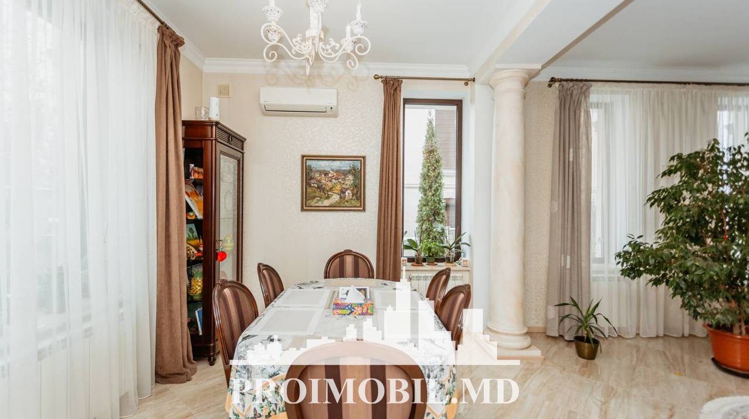https://images.proimobil.md/p--O9hvObgbAZxKey1L8SD6PZaY3l28TG8XQ2ZIeQrk/watermark:0.75:so:0:30:0.39/resize:fill:1460:816:1/gravity:ce/bG9jYWw6Ly8vZXN0YXRlL2xyLzRiZTEyN2VjLTg0MzUtNDRiOC1iYTRkLWQ1Nzc0NDNlZGIxYy5qcGVn