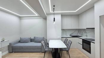 https://images.proimobil.md/p2eJAqjt-0mMC5M3_yslFZXbUERa5CyK9afQbhE5MwQ/resize:fill:350:198:1/gravity:ce/bG9jYWw6Ly8vZXN0YXRlL2xyLzJlNjYwODdkLThlOTgtNGJkOC04YWE5LTUyYjlmY2U0NDE1Ny5qcGVn