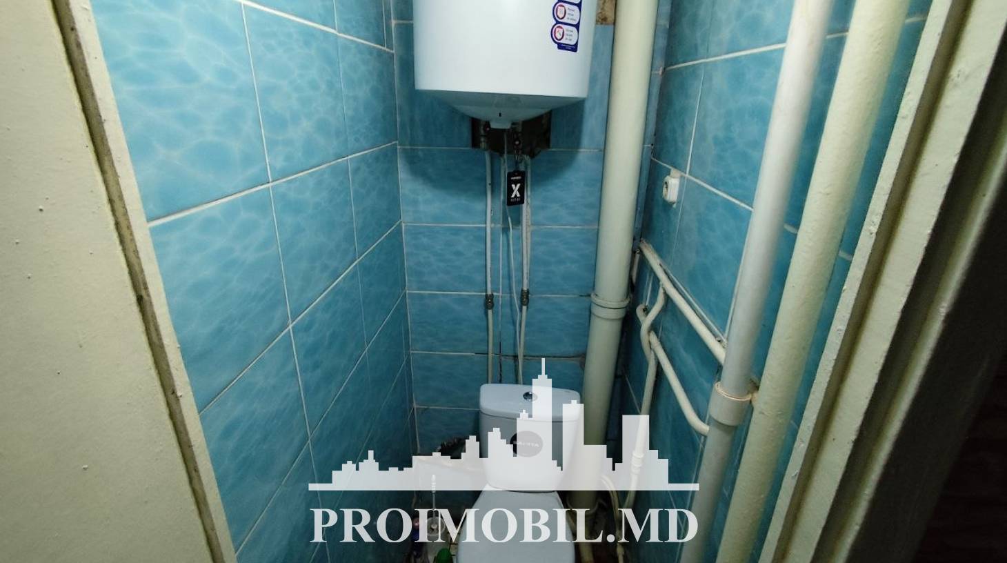 https://images.proimobil.md/p5Jz1GssFFUqhZ6IuXvlvcjBf8Geby1yxv1atMA5lKI/watermark:0.75:so:0:30:0.39/resize:fill:1460:816:1/gravity:ce/bG9jYWw6Ly8vZXN0YXRlL2xyL2NjZjk2NjhkLWYyNDMtNDlmZi1iZWU3LTkzODY4NTZkNGQ3Mi5qcGVn
