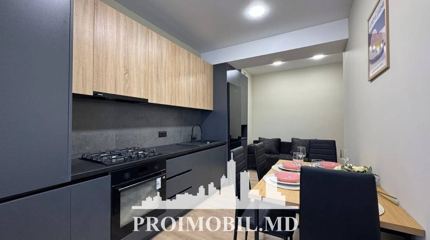 https://images.proimobil.md/p6FmgPm5e9RZbQB4MZlAiXE3BAix6qgIJPLwG4M9W3w/watermark:0.75:so:0:30:0.39/resize:fill:1460:816:1/gravity:ce/bG9jYWw6Ly8vZXN0YXRlL2xyLzA4YjEwODRiLTE4ZDAtNDc4NC1iOTJkLTE3OTA1ODhjZjlmMS5qcGVn