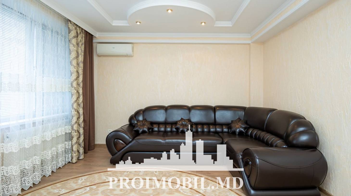 https://images.proimobil.md/p9NJ85FyReZiJRirgAxj3MPeA-NLTwkeYTJSGwqh-zg/watermark:0.75:so:0:30:0.39/resize:fill:1460:816:1/gravity:ce/bG9jYWw6Ly8vZXN0YXRlL2xyL2M0NTAwYWNlLTFiMTYtNDk1OC05ZDhmLTNkYmZiMjU0NmMyMy5qcGVn