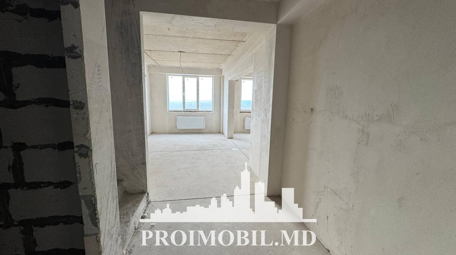 https://images.proimobil.md/pDQn_bv8AVxu4x3z3BDg3tZRR9VlypPGmBFRoPTn9Dk/watermark:0.75:so:0:30:0.39/resize:fill:1460:816:1/gravity:ce/bG9jYWw6Ly8vZXN0YXRlL2xyLzI1ODJlYjc2LWRkZmItNGYzYS1iMzQ4LTI4M2ZmYjAwMDk2Zi5qcGVn