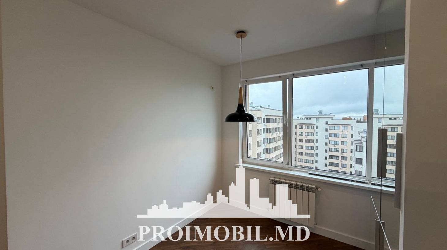 https://images.proimobil.md/pDZCpqpDQxRRvjaTDzgRLLFg1VdZkdoClq32zUgnY9I/watermark:0.75:so:0:30:0.39/resize:fill:1460:816:1/gravity:ce/bG9jYWw6Ly8vZXN0YXRlL2xyLzgwMzJlMzE5LWU1YzYtNDI0YS05OWRjLTg3ZTZiZmJhMTQwNi5qcGVn