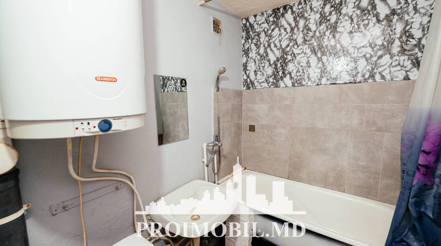 https://images.proimobil.md/pFT3Jl3K_YR-NUjZ8D-ZwHDpAotskT-JCZwHCVECvMA/watermark:0.75:so:0:30:0.39/resize:fill:1460:816:1/gravity:ce/bG9jYWw6Ly8vZXN0YXRlL2xyL2RkM2M4YzkwLTM2MGQtNDBlOS1iYWQ3LTlkZTc0MzUwNmNlNy5qcGVn