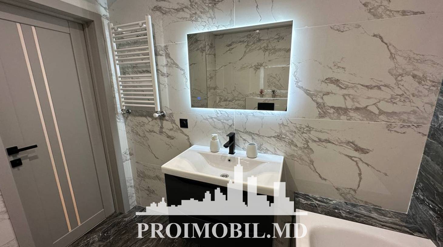 https://images.proimobil.md/pH5j5u_mx_TMVSRjEcqDGdYDtP8MPDTiRsmLwM8lI6s/watermark:0.75:so:0:30:0.39/resize:fill:1460:816:1/gravity:ce/bG9jYWw6Ly8vZXN0YXRlL2xyLzc2Y2MwMzRjLTZhZTMtNDczMC05YzkyLWY3M2Q5NjA4YTUxZS5qcGVn
