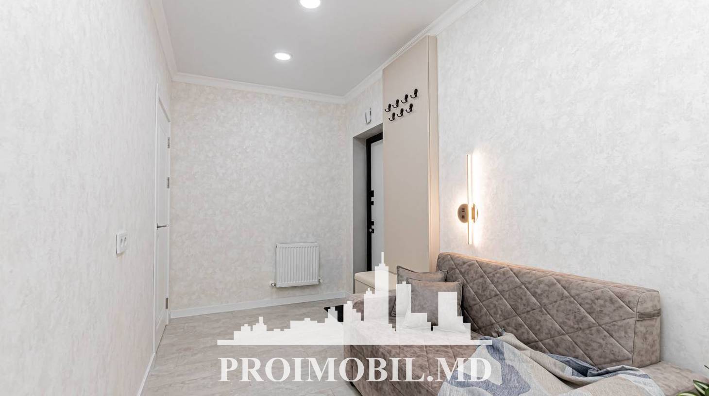 https://images.proimobil.md/pJDqBfG6qQzCfDnF6O7G7H3C0NtrTtUX2LyASJB5vi0/watermark:0.75:so:0:30:0.39/resize:fill:1460:816:1/gravity:ce/bG9jYWw6Ly8vZXN0YXRlL2xyLzliMWI4N2FjLTc0N2YtNGQxYS05MzJmLTdmMTgyZTQ5MDM4Ni5qcGVn