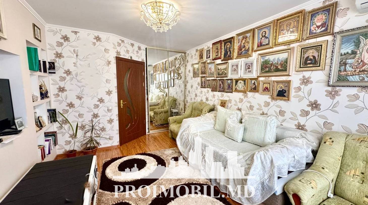 https://images.proimobil.md/pLX_CpVgaZaymdc9Kcv0bqjvtz9LMiYnF1U8Mh2qn_k/watermark:0.75:so:0:30:0.39/resize:fill:1460:816:1/gravity:ce/bG9jYWw6Ly8vZXN0YXRlL2xyLzcxMGViMzc4LTBjODktNDVjMS04ZjVmLTNiNDM4MGM3NDI1ZC5qcGVn