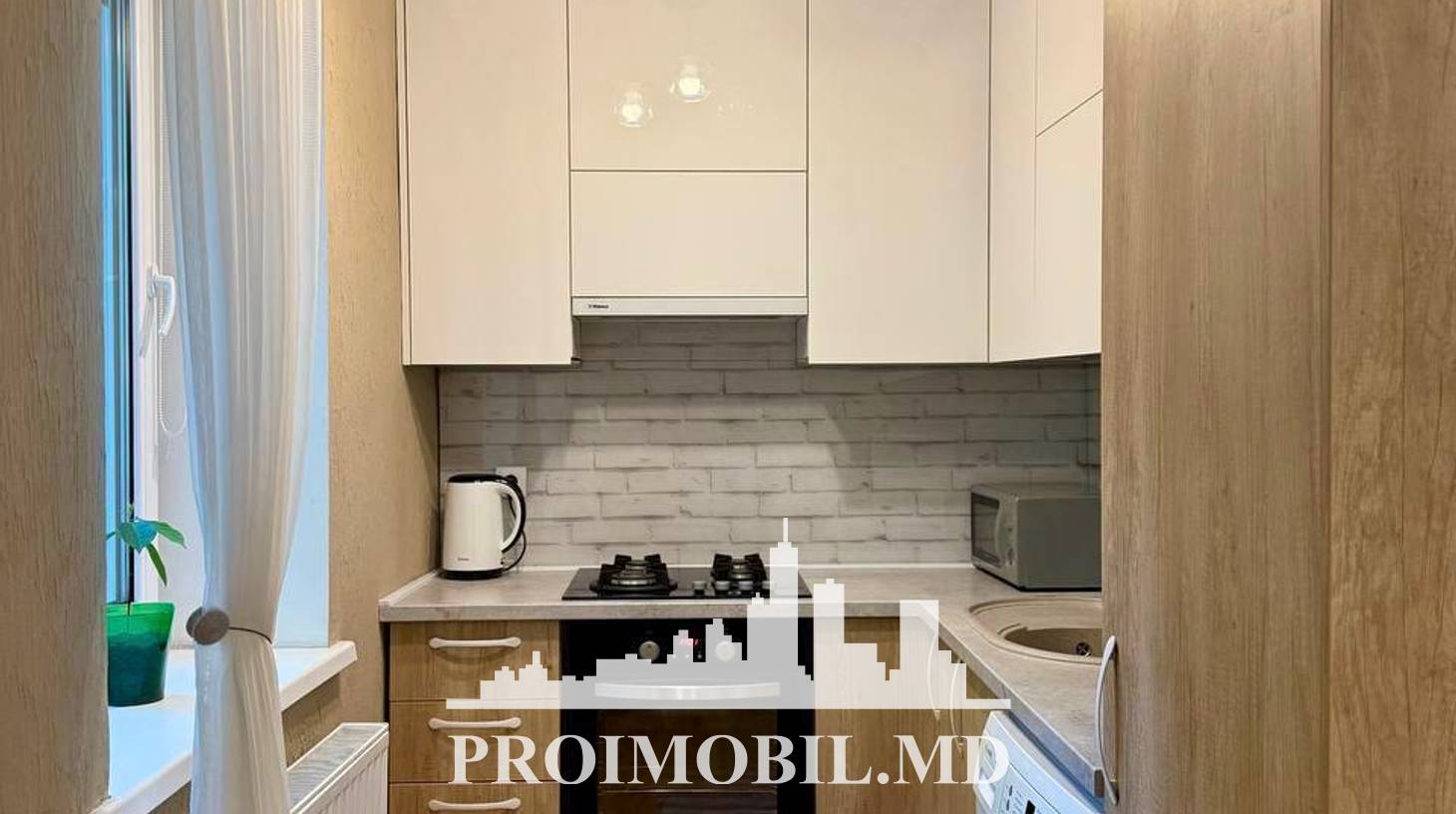 https://images.proimobil.md/pQ8peH9Mjv_tVonUcRal_TdBZUr7Z3sj_BPm2beQH9I/watermark:0.75:so:0:30:0.39/resize:fill:1460:816:1/gravity:ce/bG9jYWw6Ly8vZXN0YXRlL2xyL2FiOGUxZTk4LTdmYzEtNDM4Yi05MTI2LWJkZmUyYWYwYTcxOC5qcGVn