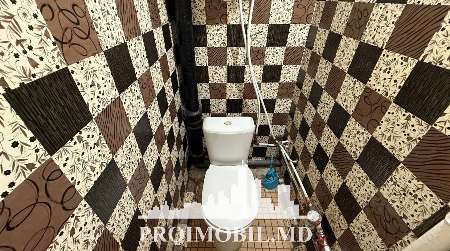 https://images.proimobil.md/pQz1uiVPn3gWVXQ5tCuzdr30dGJn0MX6rkt1FFH1JT8/watermark:0.75:so:0:30:0.39/resize:fill:1460:816:1/gravity:ce/bG9jYWw6Ly8vZXN0YXRlL2xyLzJiMDVkMWQyLThjMmItNDc5Yi05ZTdkLTU1Y2E5MzAyNDQyYy5qcGVn