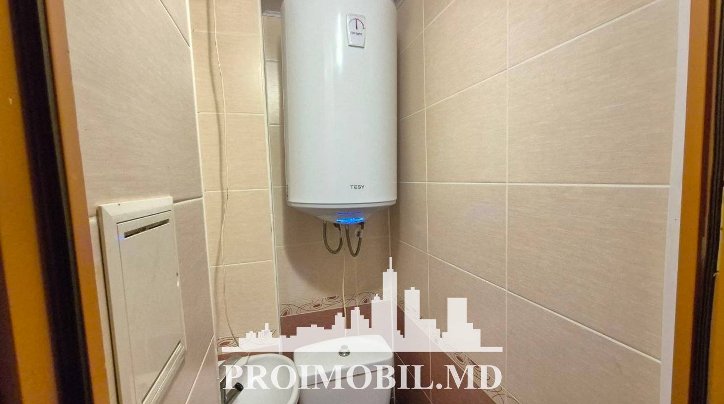 https://images.proimobil.md/pR0X42O7A05ErX5Sd4cqq5CHzuXv80pHY_XNytf9A3Q/watermark:0.75:so:0:30:0.39/resize:fill:1460:816:1/gravity:ce/bG9jYWw6Ly8vZXN0YXRlL2xyLzg2MzU5NmI4LTE4ODktNDc3YS1hNDA4LWQ5M2E5Y2U5N2IxNS5qcGVn