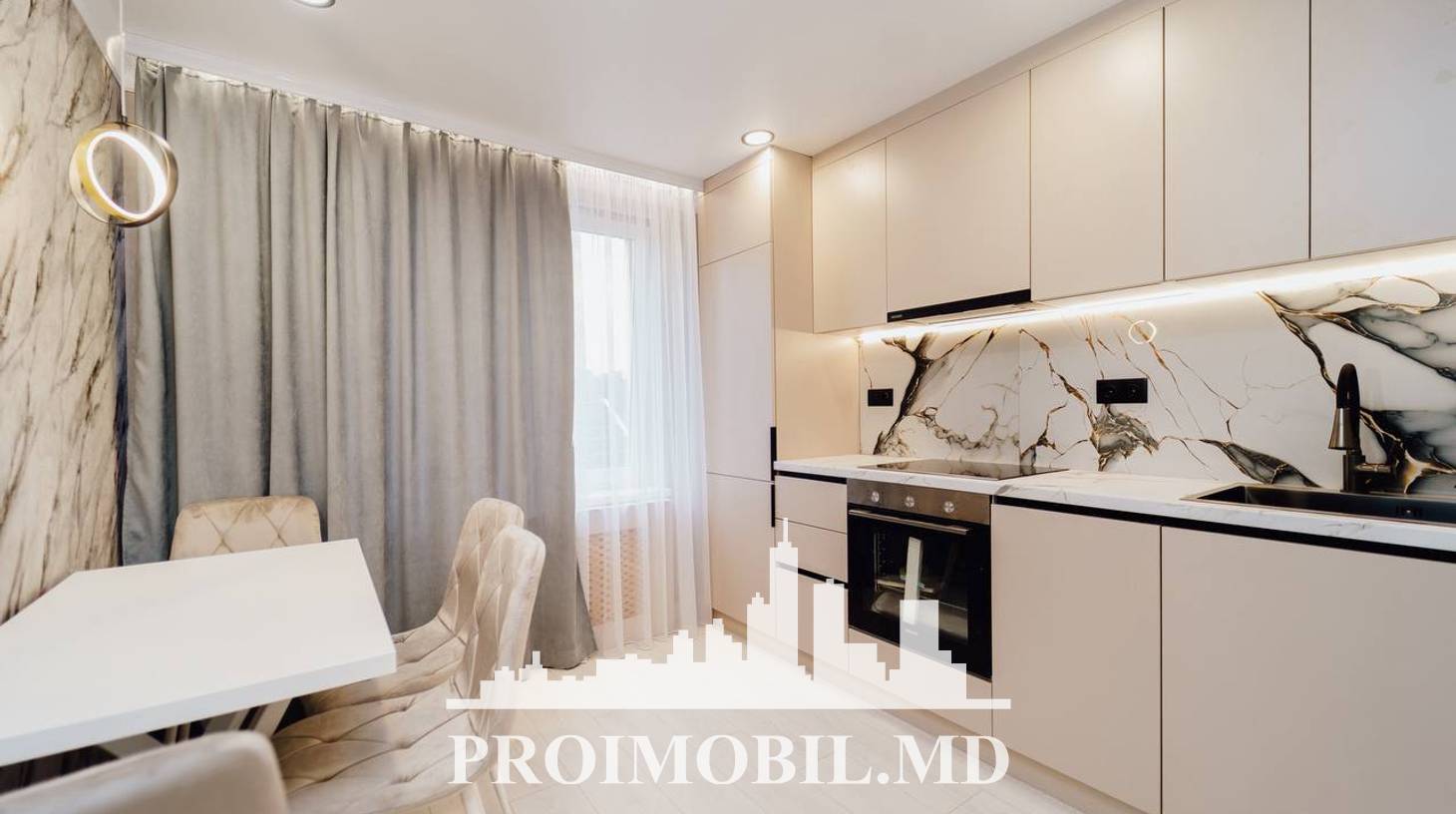 https://images.proimobil.md/pWRvUrAxv__4Ml91jju-fKvkRN21iH_t0b4z7klMRBA/watermark:0.75:so:0:30:0.39/resize:fill:1460:816:1/gravity:ce/bG9jYWw6Ly8vZXN0YXRlL2xyL2E0YzUyMzA4LWJmNDYtNDc1NC1iYmJjLTUwNTY3YzAzZjJhMS5qcGVn