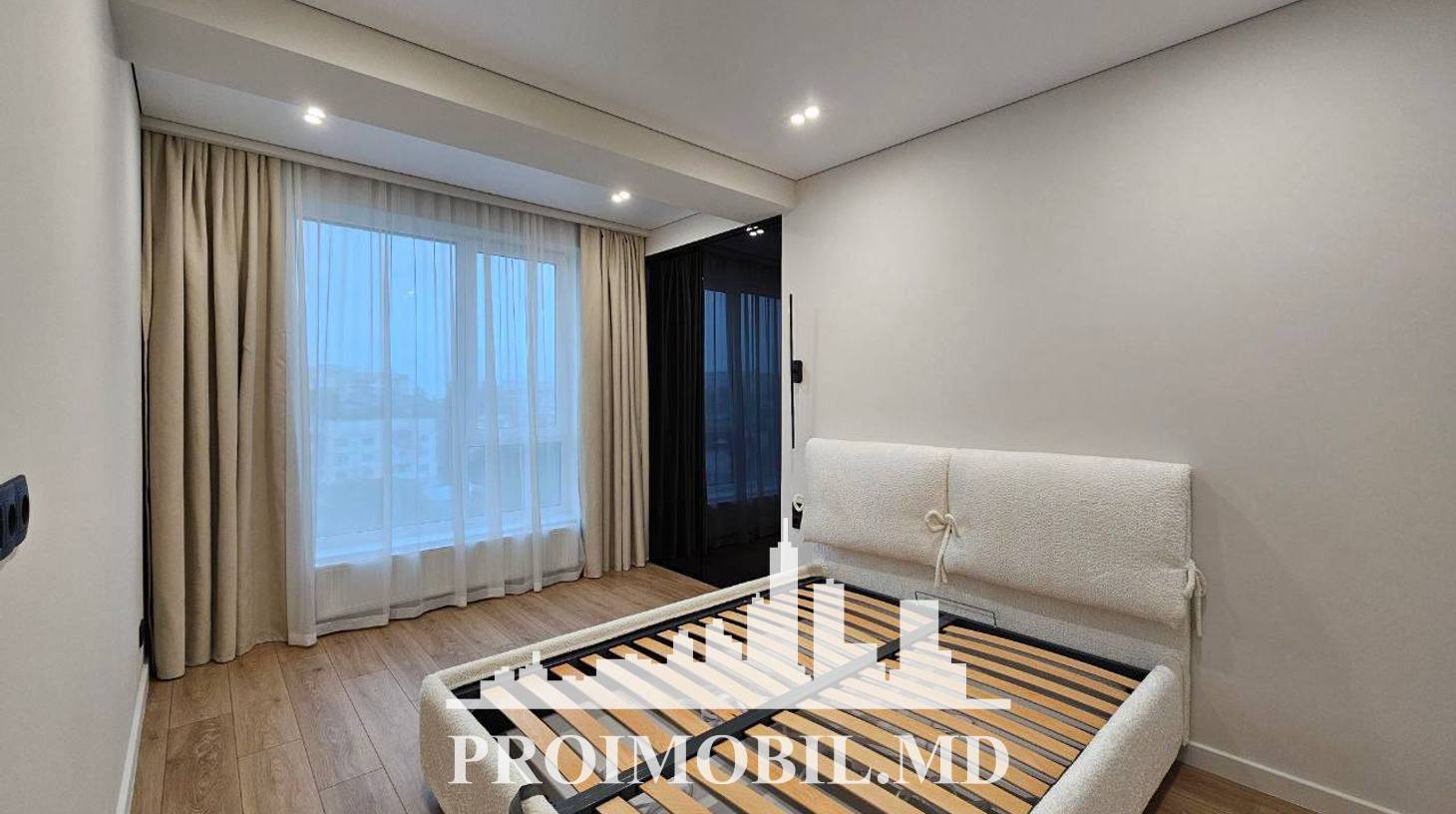 https://images.proimobil.md/pZZQphP9qQQWq03ETiOfUS5Yurlh8J0GBpgCrhmVdXo/watermark:0.75:so:0:30:0.39/resize:fill:1460:816:1/gravity:ce/bG9jYWw6Ly8vZXN0YXRlL2xyL2U2MDM0NjVmLTZmMDMtNDBjYS04YjliLWU5NTEyZWUwOTk3NC5qcGVn