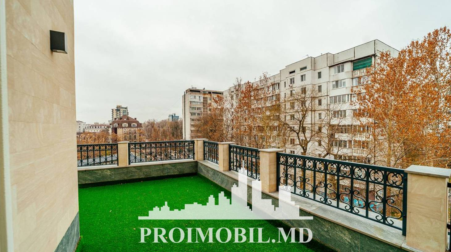 https://images.proimobil.md/p_P_LJ_FgWAIverUqJGc-yji2n7lvlTvkOrXsZaQLZ4/watermark:0.75:so:0:30:0.39/resize:fill:1460:816:1/gravity:ce/bG9jYWw6Ly8vZXN0YXRlL2xyLzdiNzJkNzVjLWNiODEtNDM3MC05OTI0LWU4NjFlZjcyNjAwNC5qcGVn