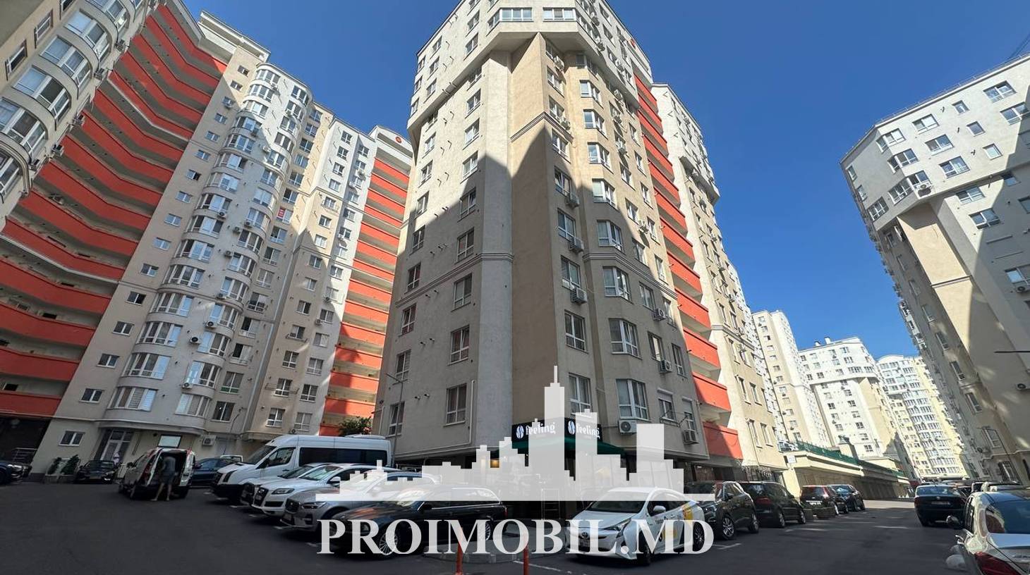 https://images.proimobil.md/pa8zeKVKhL13iF0CywSYRyNDQamFBA3FYFxsO6Z2T1k/watermark:0.75:so:0:30:0.39/resize:fill:1460:816:1/gravity:ce/bG9jYWw6Ly8vZXN0YXRlL2xyLzBjMGJmMDEyLTczNGEtNGM2Yi1iZWZkLWM1OWI1M2I4ZDExMy5qcGVn