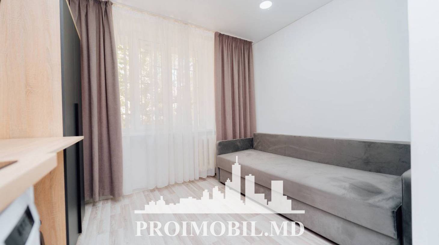 https://images.proimobil.md/pbHlKwcUwjNT6GqHibbjrBq9Bjuqg1hBbGCwG5bQZA0/watermark:0.75:so:0:30:0.39/resize:fill:1460:816:1/gravity:ce/bG9jYWw6Ly8vZXN0YXRlL2xyLzdjODZiMzAwLTc5MTgtNDYzYi04M2VkLWYxYTIxOGUxZGE0MS5qcGVn