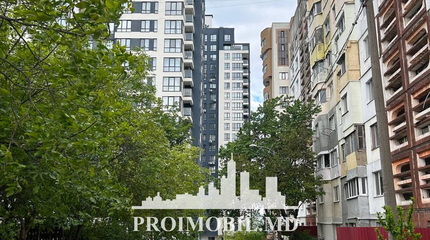 https://images.proimobil.md/pc210ne2pOBwF2vLlnNzu9WEvZBVgG7OXnbTImKPv7g/watermark:0.75:so:0:30:0.39/resize:fill:1460:816:1/gravity:ce/bG9jYWw6Ly8vZXN0YXRlL2xyL2M1OTUxNWE0LWM1NTItNGYwZC05YTQxLTExODM5MjAwNTFhYS5qcGVn
