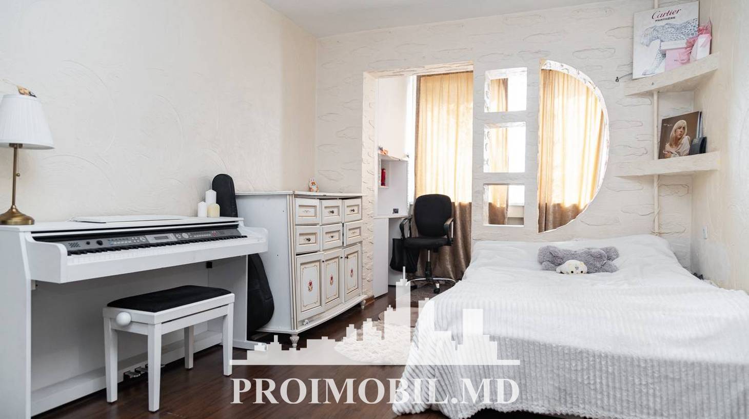 https://images.proimobil.md/pdxqFu1KlkxutCZJsyR5QO-n8Oq6T1kVgVwA4AAgFLI/watermark:0.75:so:0:30:0.39/resize:fill:1460:816:1/gravity:ce/bG9jYWw6Ly8vZXN0YXRlL2xyL2QxYWRhNWY0LWIxYzYtNDk4ZC1iMWE3LWYzOTc2ODYzMmViMS5qcGVn