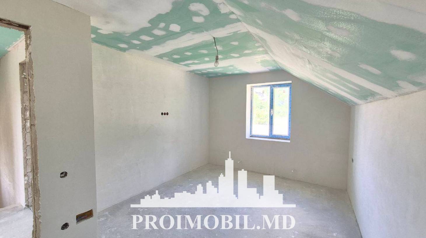https://images.proimobil.md/pfxpktW3Y1ntI7K-GwM5HZ-aHkC3D45UuyQ4QInZKew/watermark:0.75:so:0:30:0.39/resize:fill:1460:816:1/gravity:ce/bG9jYWw6Ly8vZXN0YXRlL2xyLzUwNTM1NDkyLWI5MWUtNGY5Ni1hNTcyLThiNzA2YzA2OTU0Yi5qcGVn