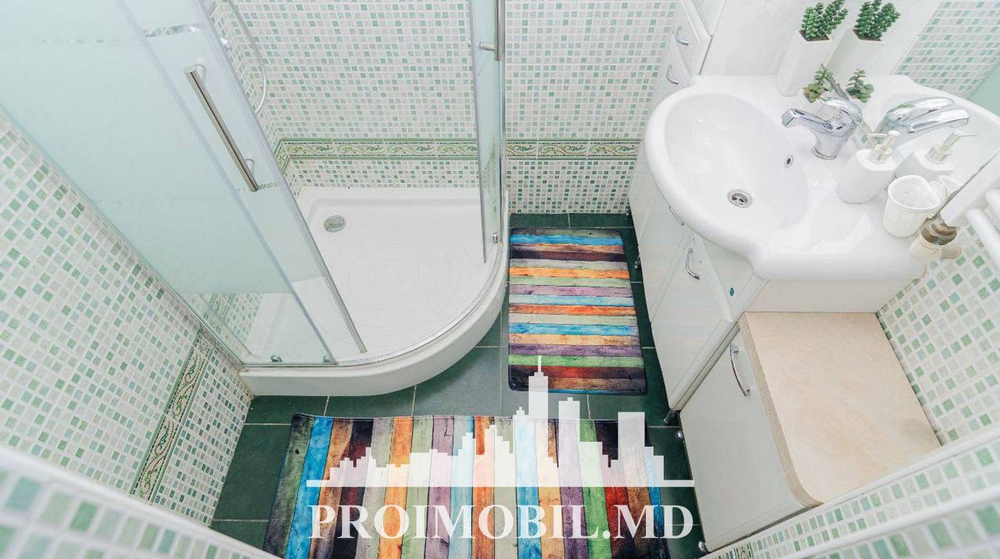 https://images.proimobil.md/pmgTpAGKMI_rmJ9qhHa6Xu6P67WHXgCRkPVcpL71_bQ/watermark:0.75:so:0:30:0.39/resize:fill:1460:816:1/gravity:ce/bG9jYWw6Ly8vZXN0YXRlL2xyLzZkNzA3MWM4LWU2MzgtNDgzOS1hYmRlLTM3YzFmNzZlYzY2Ny5qcGVn