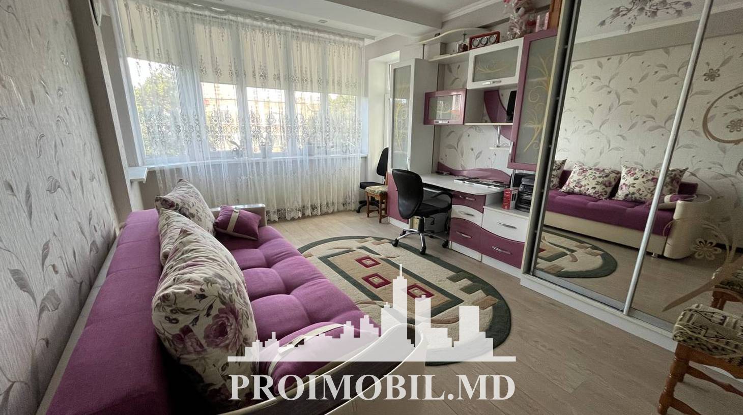 https://images.proimobil.md/pqLU8Fq2GmYjF7ZP3Fx_1X1NsRhNF-q92B3uQALmIsQ/watermark:0.75:so:0:30:0.39/resize:fill:1460:816:1/gravity:ce/bG9jYWw6Ly8vZXN0YXRlL2xyL2VjZTZjNzM5LTNlZjItNDVkNC04NmIxLTk2NThhM2Y3OTVlNS5qcGVn
