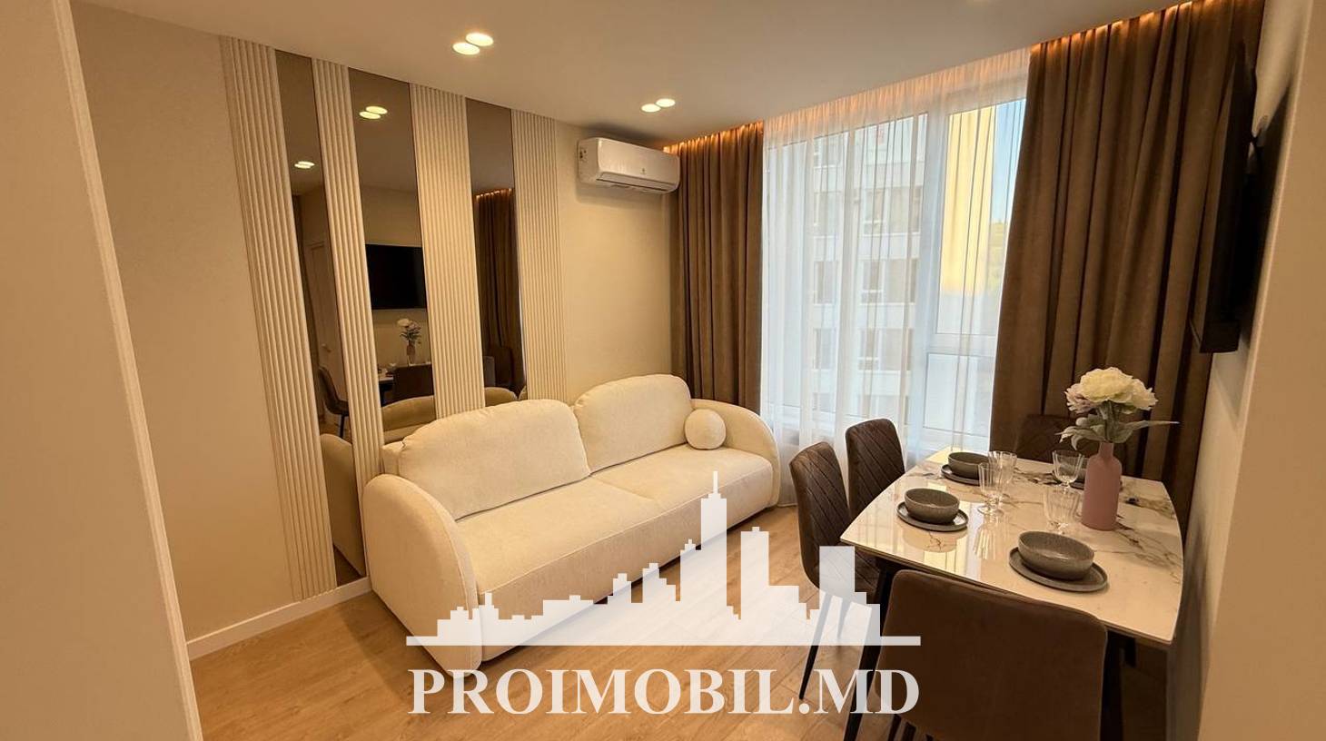 https://images.proimobil.md/pr_3C0dsdd4kXSxYJ7U1Qj_py8T3wPr2Rrwbtw1yIrs/watermark:0.75:so:0:30:0.39/resize:fill:1460:816:1/gravity:ce/bG9jYWw6Ly8vZXN0YXRlL2xyL2I2MDFkYTI1LWJkZjEtNDU0YS04ZTQ1LTQ1NTBhNzFhMTFhMy5qcGVn
