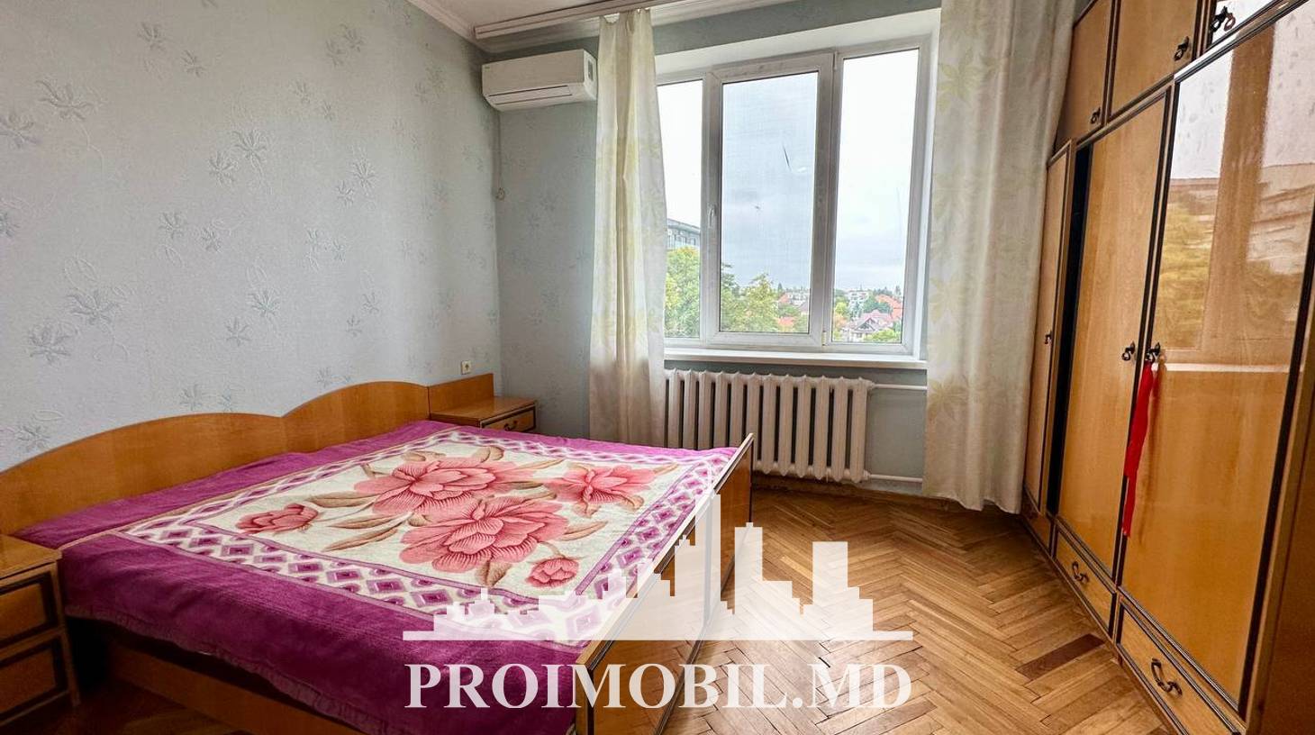 https://images.proimobil.md/pxyjOaq-xck7tqIH0ax_FwEBzCt3TMky2nlddy56K9E/watermark:0.75:so:0:30:0.39/resize:fill:1460:816:1/gravity:ce/bG9jYWw6Ly8vZXN0YXRlL2xyLzJjMTE3YTlkLTlhYTEtNDE1OC04YWI1LWY4YTYyMGZhMGFjNC5qcGVn