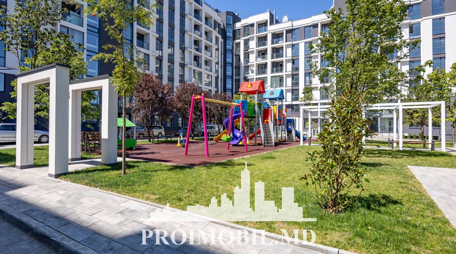 https://images.proimobil.md/q0EJTq4cdBkyZjkx-DgMpcEnDAnrJDMJYo17sCae6Bk/watermark:0.75:so:0:30:0.39/resize:fill:1460:816:1/gravity:ce/bG9jYWw6Ly8vZXN0YXRlL2xyL2Q5NTQyZmYzLWFmMDktNGExNS04ZDc4LTc1YWE5ZmM1YjMxNy5qcGVn