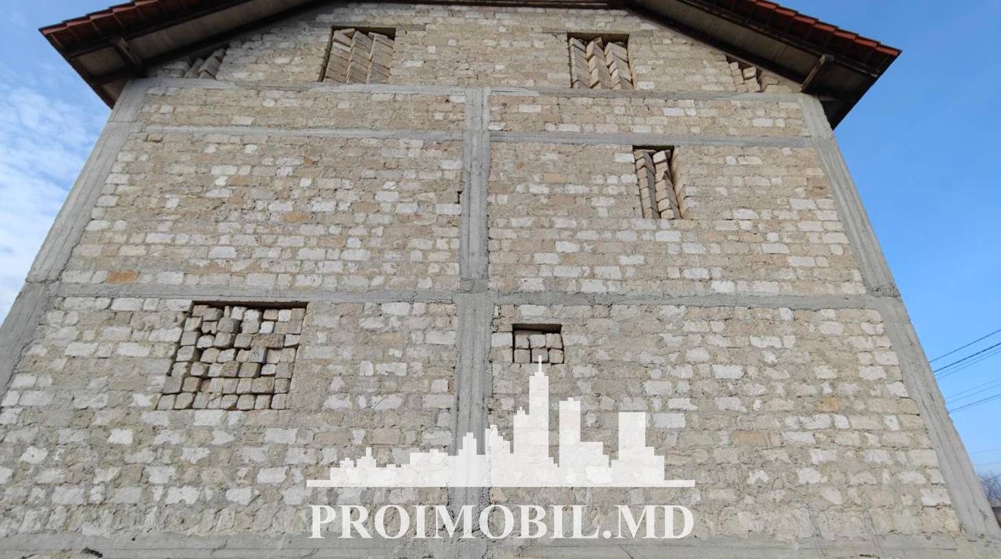 https://images.proimobil.md/q0z1aFAFrtGRYn0PHOyC8lsyFi5wM6EBa2d7zi6qGfA/watermark:0.75:so:0:30:0.39/resize:fill:1460:816:1/gravity:ce/bG9jYWw6Ly8vZXN0YXRlL2xyLzE4ODEzMThkLTM1MTctNGRhZC04ODBjLWFkOWI0ZDUzYTZkMy5qcGVn