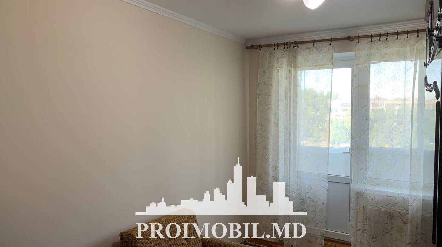 https://images.proimobil.md/q36WQDPzxDYKGxBbjKyX97RWFec61HtCuSssyP0pZi0/watermark:0.75:so:0:30:0.39/resize:fill:1460:816:1/gravity:ce/bG9jYWw6Ly8vZXN0YXRlL2xyLzk5NGQ4OWRjLTI2MGItNGQwNS1iZTM0LTJkZmYwMjYwYzA1MC5qcGVn