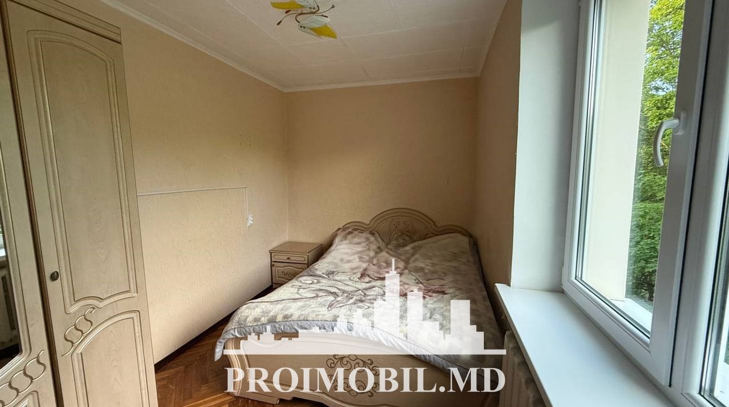 https://images.proimobil.md/q3CYrN6v3U2UfmNVI0Xecr7zKGT8PHcUPAjnJVe58aY/watermark:0.75:so:0:30:0.39/resize:fill:1460:816:1/gravity:ce/bG9jYWw6Ly8vZXN0YXRlL2xyLzY4YzM5YzNhLTU2NWYtNDc3Mi04ODA2LTExM2E0OTg5Y2RiNS5qcGVn