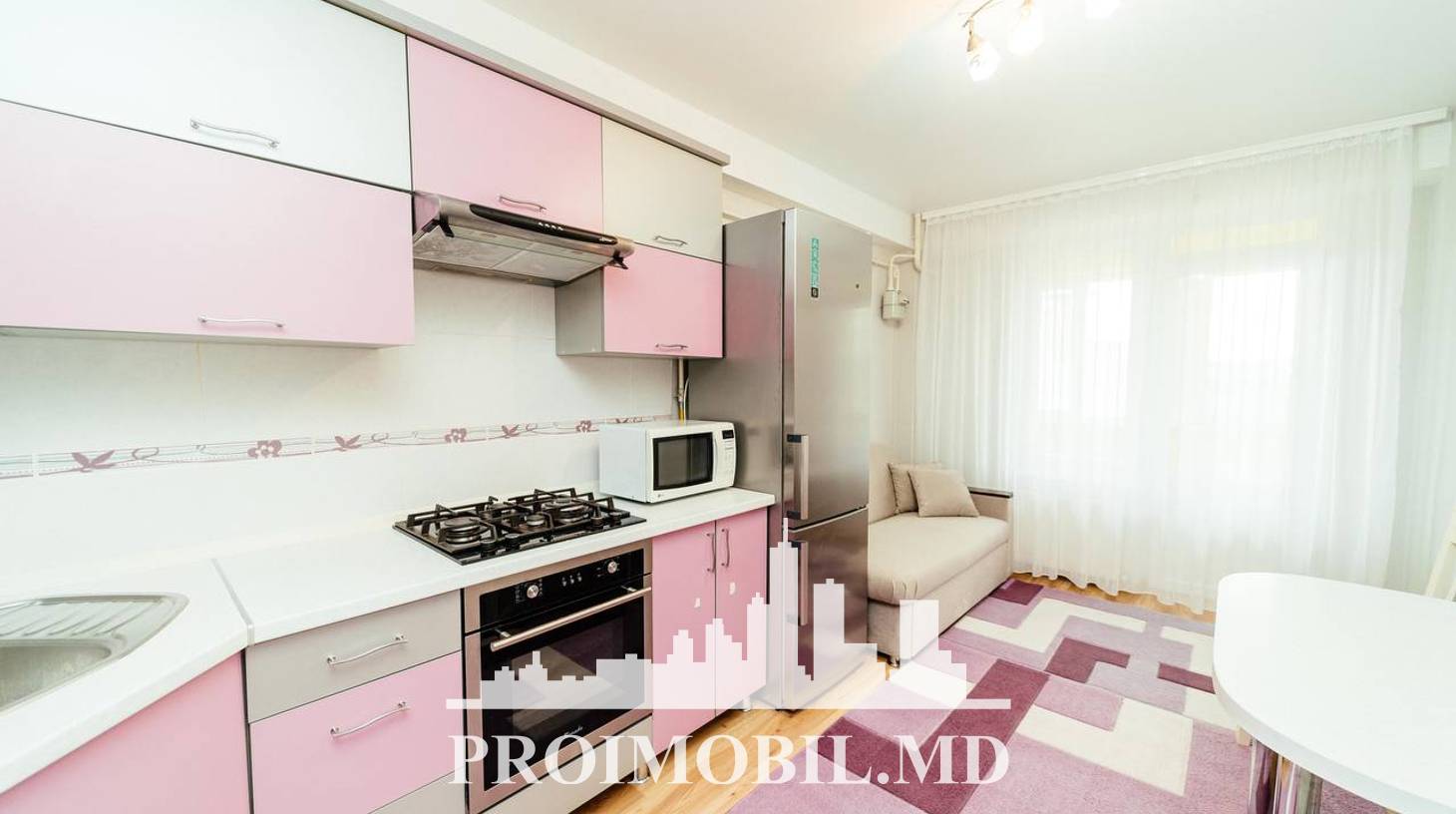 https://images.proimobil.md/q3IJ6e8dhtofYjV-FGW3WHnMbgSbtzvKNP2cCxfzs7s/watermark:0.75:so:0:30:0.39/resize:fill:1460:816:1/gravity:ce/bG9jYWw6Ly8vZXN0YXRlL2xyL2ViYzlmOWU4LTYyNmEtNDI2NS1hZGQzLTExM2IzZTM2ZDgxNC5qcGVn