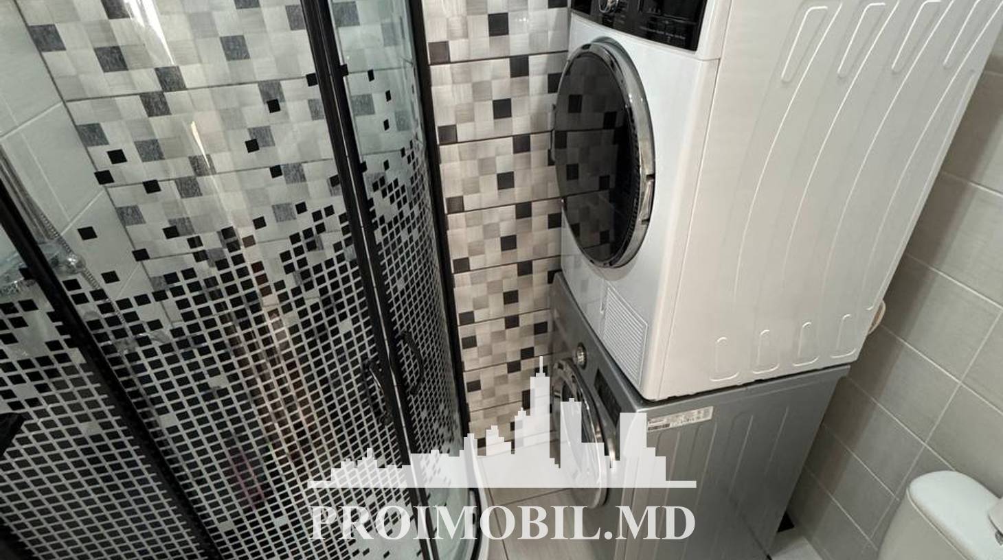https://images.proimobil.md/q5Kysf5IfUjQrGppaqsaFjkrGLSffjyG8lxO-aSR-Ms/watermark:0.75:so:0:30:0.39/resize:fill:1460:816:1/gravity:ce/bG9jYWw6Ly8vZXN0YXRlL2xyL2Q0ZjQ0YjFjLTBmN2QtNDhjYi05M2FhLTJiZjc3MzZmMzU3My5qcGVn