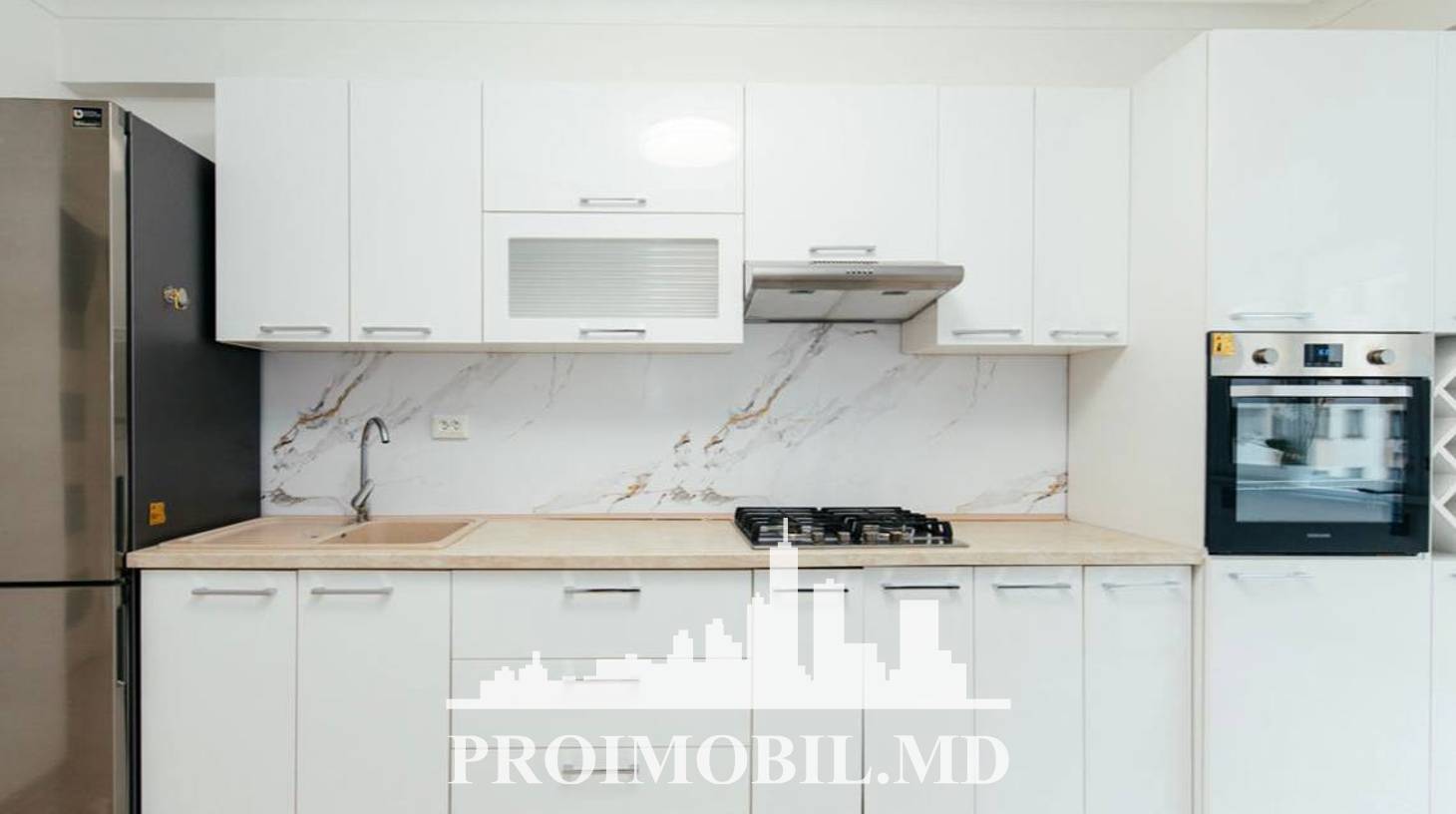 https://images.proimobil.md/q7a5RIj6Qwdti37m0oM_dIzx0bLKOM4l-_Q-ew87XII/watermark:0.75:so:0:30:0.39/resize:fill:1460:816:1/gravity:ce/bG9jYWw6Ly8vZXN0YXRlL2xyLzQ2YTcyYzRkLThmYjUtNGUwOC05Njg4LWY1ODYyZWFiMzY5Yi5qcGVn