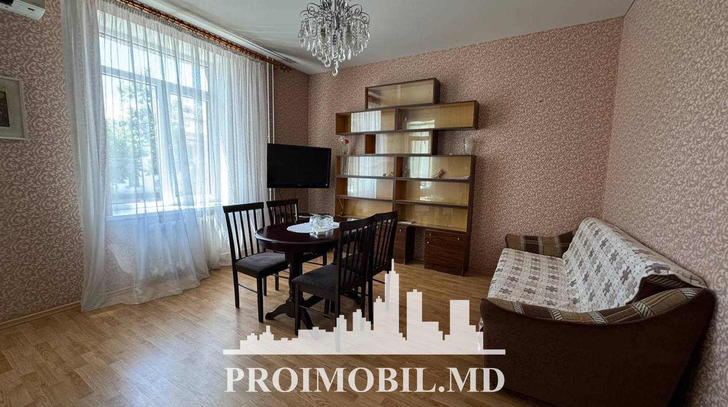 https://images.proimobil.md/qA1qgPFQQ2lW-JD9mKIuhz25KvgvVerpr4nb6-lexaQ/watermark:0.75:so:0:30:0.39/resize:fill:1460:816:1/gravity:ce/bG9jYWw6Ly8vZXN0YXRlL2xyLzhkMDkwNWE1LTgwZjUtNDFmMC1iMTViLWU2MDIwMTFkZTRkNy5qcGVn