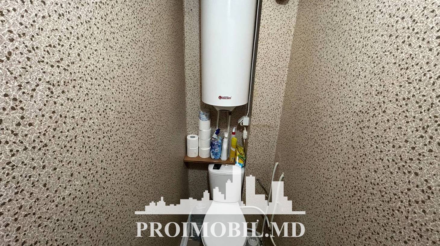 https://images.proimobil.md/qFkTrgNUzftBE--6XB_kkj-OW5C7r3u2EsWyXNOo8iM/watermark:0.75:so:0:30:0.39/resize:fill:1460:816:1/gravity:ce/bG9jYWw6Ly8vZXN0YXRlL2xyLzk2ZWY0YzlhLWZiN2MtNGE4Mi1hZTYyLWI5NTdiN2E5OGZhNS5qcGVn