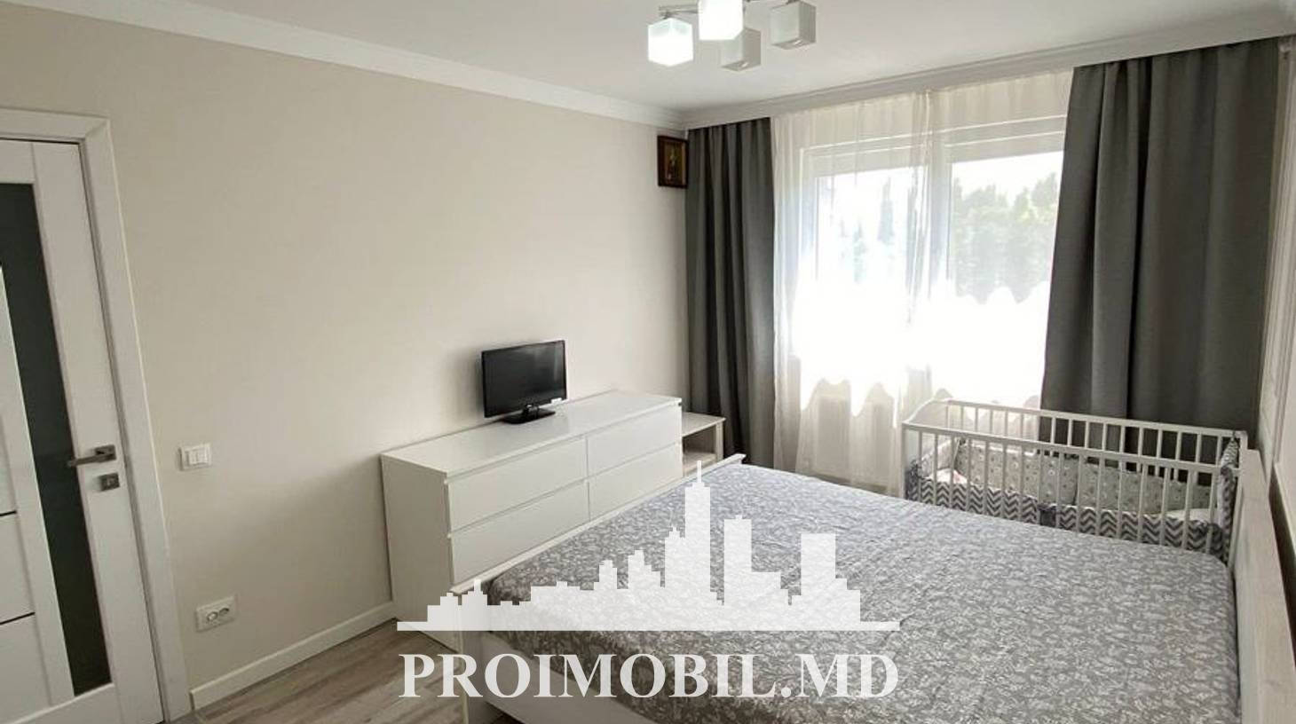 https://images.proimobil.md/qHaUUOrsLLvjRqD_xV8Npy0RWe4Ks5ga1xnM2DXdrzI/watermark:0.75:so:0:30:0.39/resize:fill:1460:816:1/gravity:ce/bG9jYWw6Ly8vZXN0YXRlL2xyLzljZmQyMGUyLTg2ZDgtNGVkNi1iOTQ3LWQzNTAxZmFkMThjMi5qcGVn