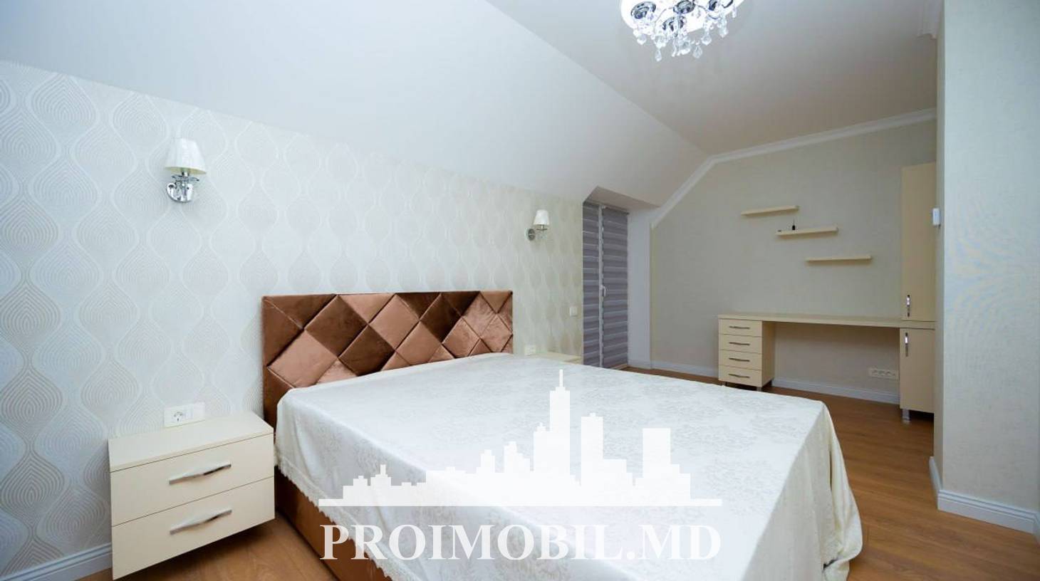 https://images.proimobil.md/qINKUokmNGIFN7eYPQHo_bEA39K6hz9QG1iFwa7gRoQ/watermark:0.75:so:0:30:0.39/resize:fill:1460:816:1/gravity:ce/bG9jYWw6Ly8vZXN0YXRlL2xyLzU3NGUwZGQxLWYzN2ItNDg2OC05OTQ0LTExNDE5YzVmZjAyOS5qcGVn