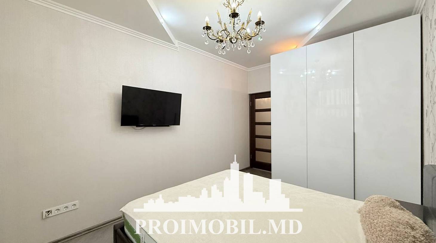 https://images.proimobil.md/qIOfGjc3nMzLSumpCpQwUjl1k2OsdTsMY7-nq2b3IvY/watermark:0.75:so:0:30:0.39/resize:fill:1460:816:1/gravity:ce/bG9jYWw6Ly8vZXN0YXRlL2xyLzQ4YjBmYWM4LTcxMGMtNDUzNi05NWFhLTM1OWQ2MTIxNjNkOC5qcGVn