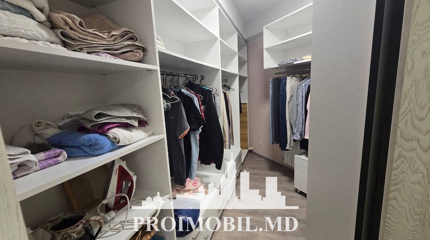 https://images.proimobil.md/qJoSc7buldIFe4eB-v9dXur8iG3QANFTEgBZCB9hXHY/watermark:0.75:so:0:30:0.39/resize:fill:1460:816:1/gravity:ce/bG9jYWw6Ly8vZXN0YXRlL2xyLzMzMThjYmUwLTEzYzgtNDk1MC1iYzg5LTBmYzlmOWNhNTEzNy5qcGVn