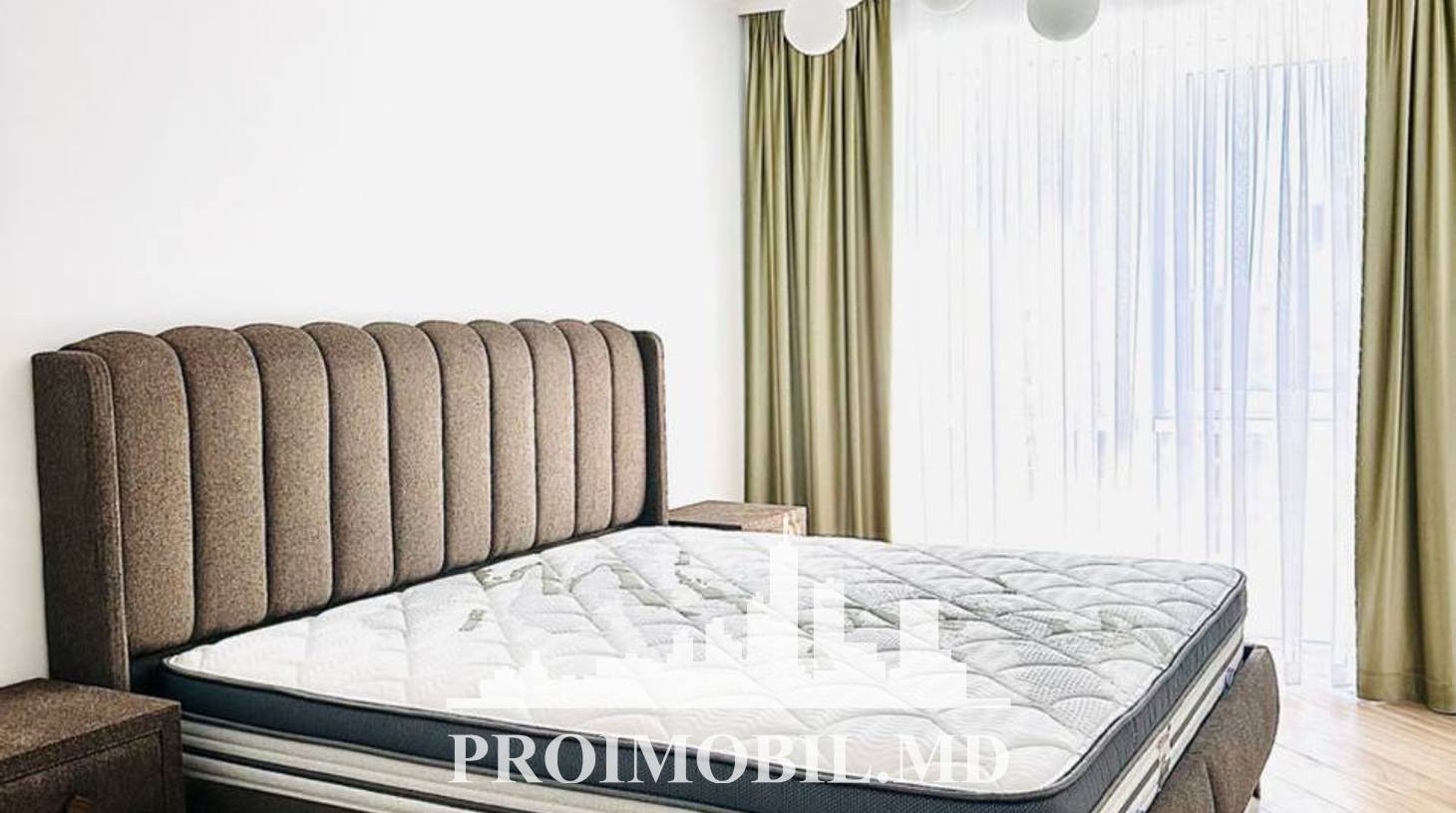 https://images.proimobil.md/qOC5cLMp9DKi7z2tPjpd39iXu-p-U-NBjhOF3vLZfWo/watermark:0.75:so:0:30:0.39/resize:fill:1460:816:1/gravity:ce/bG9jYWw6Ly8vZXN0YXRlL2xyLzYwNmQzYmQxLTIyNmItNGMwOC1iYmQ5LTlkYjVhNGNiY2NkZi5qcGVn
