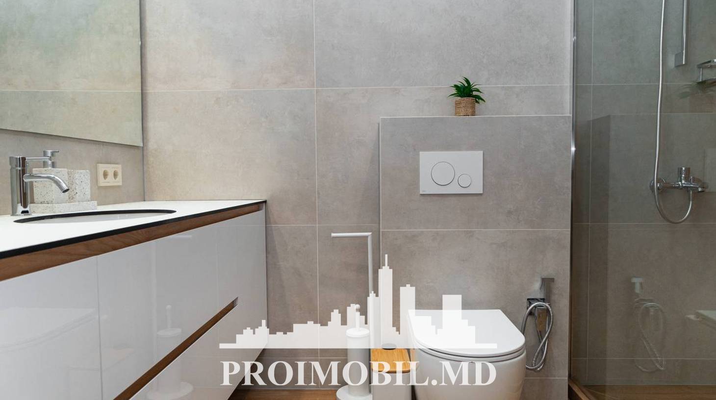 https://images.proimobil.md/qVge499Sf1KP42Kp5xQMlTPNdPQEuzviYlz2OWD1i-g/watermark:0.75:so:0:30:0.39/resize:fill:1460:816:1/gravity:ce/bG9jYWw6Ly8vZXN0YXRlL2xyLzYwNDE2NjY4LTRlMzctNDBiMi1hMGIxLTE5ZmY0MDcxNWNkMy5qcGVn