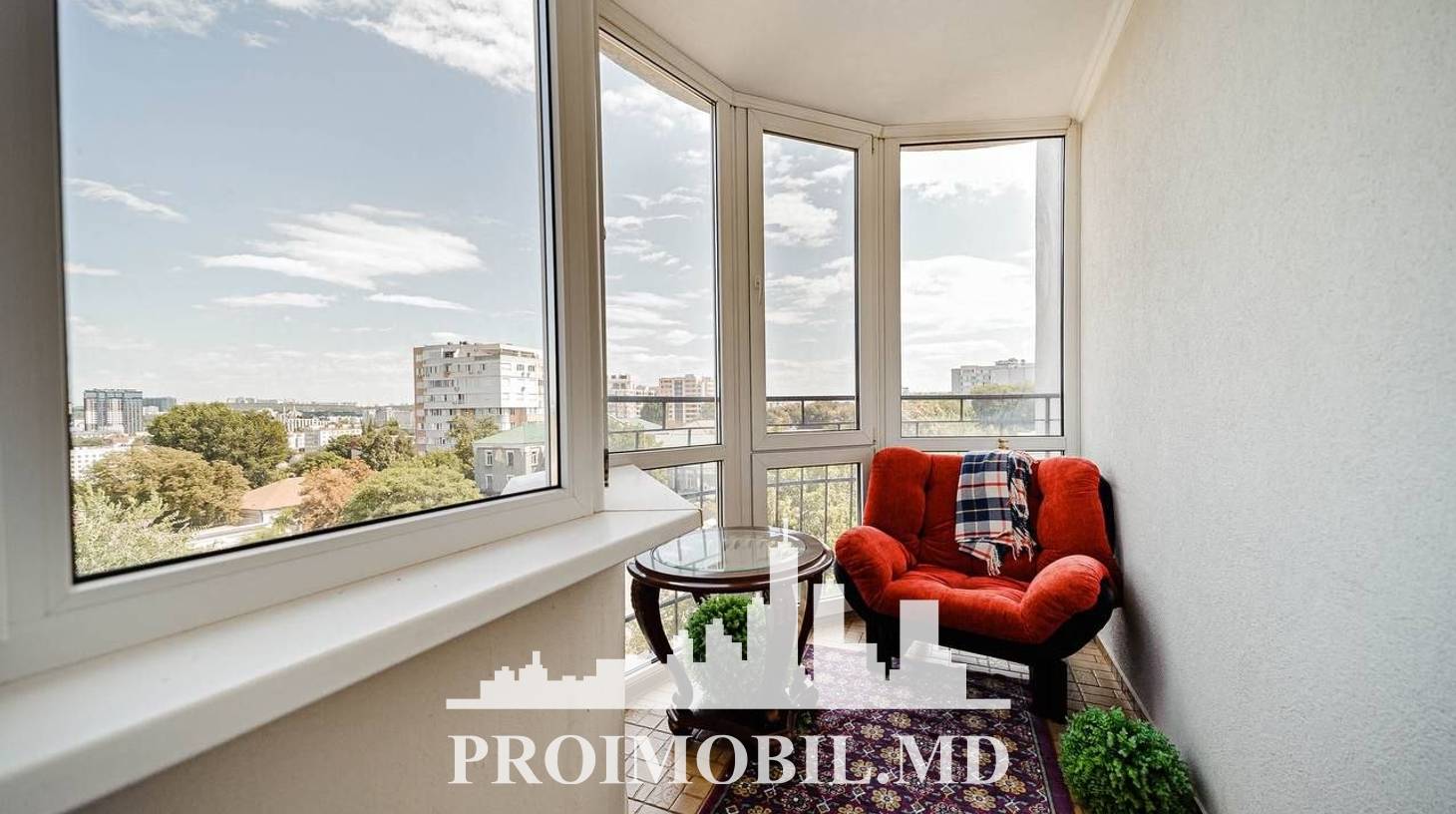 https://images.proimobil.md/qX7n9L89-RVs37inUnzi8OsELOSwG5ozEe4ooYjMTsc/watermark:0.75:so:0:30:0.39/resize:fill:1460:816:1/gravity:ce/bG9jYWw6Ly8vZXN0YXRlL2xyLzY0ZjE4ZGUxLTA5YTYtNGM3YS04MzAwLTZiNjRmNTQ5Yjg0Mi5qcGVn