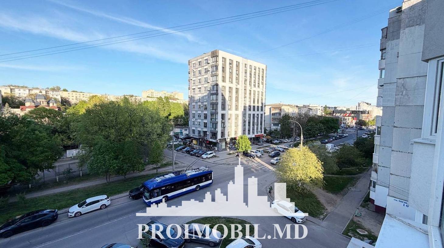 https://images.proimobil.md/qXDZkVAWFgp5b-LTEXTbEe5aevyGG8WvzV0jXbFjVHc/watermark:0.75:so:0:30:0.39/resize:fill:1460:816:1/gravity:ce/bG9jYWw6Ly8vZXN0YXRlL2xyLzJlNWRkMTI2LWVjNmYtNDkyMi1hODI4LTMzZWM3OTdjZWFkOS5qcGVn